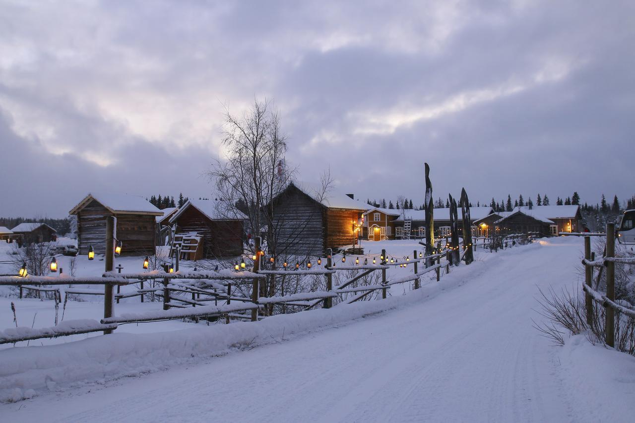 Elves Village Hotel Kongas Екстер'єр фото